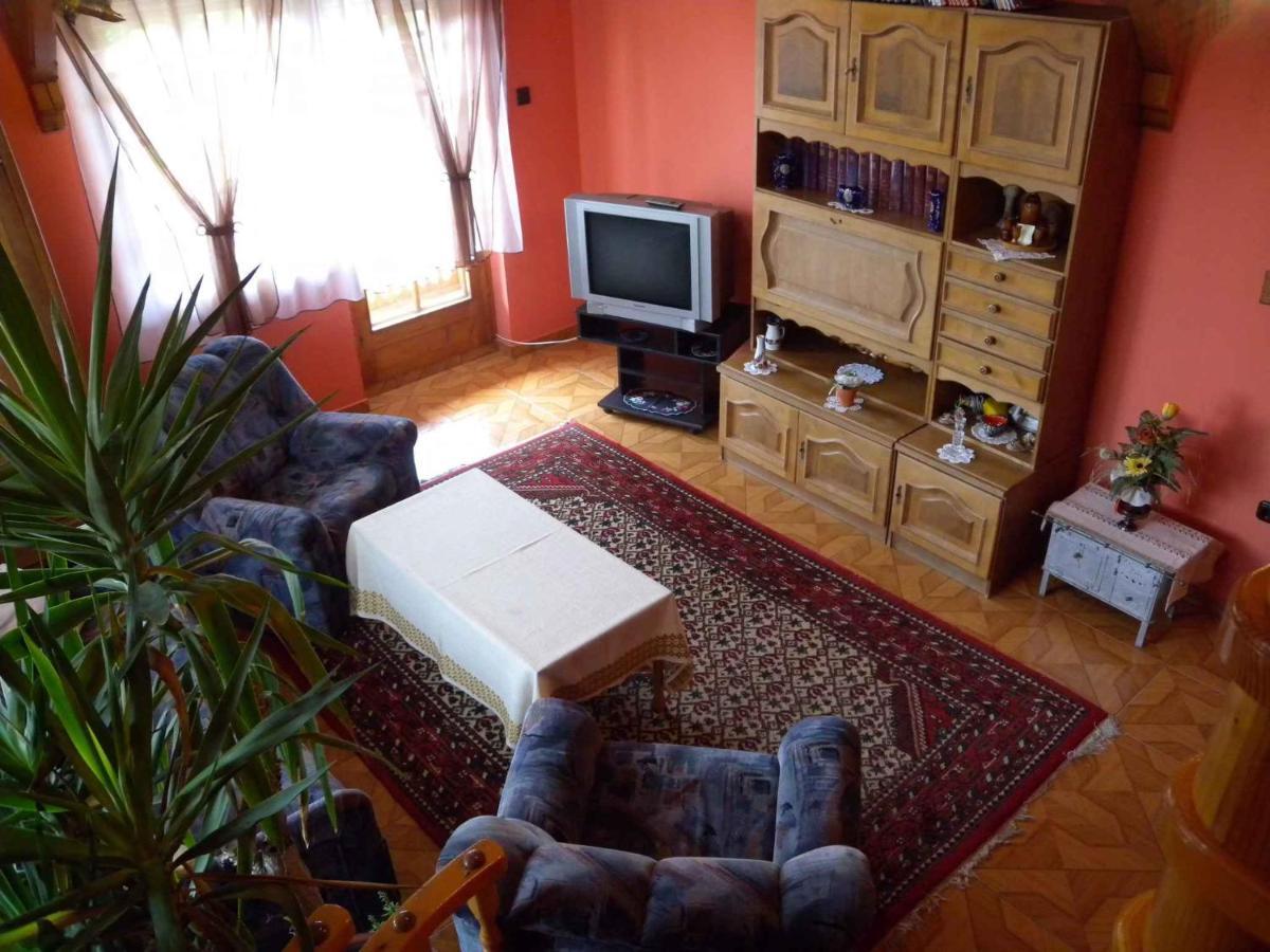 Apartment In Fonyod/Balaton 18583 Eksteriør bilde